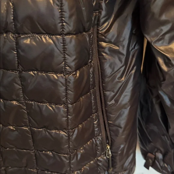 The North Face Men's Size L Quilted Black Puffer Jacket - Picture 5 of 7